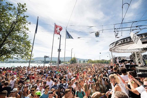 Street -parade -2016-3-min