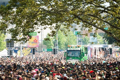 Street -parade -2016-9-min