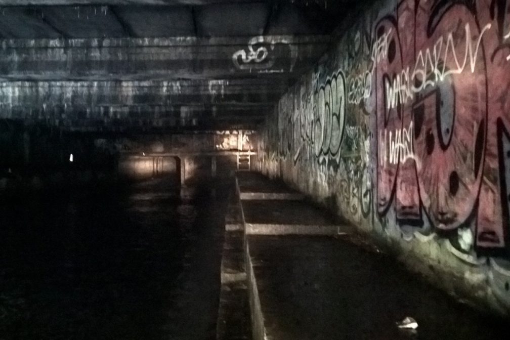 illegal-rave-busted-by-police-newcastle-sewer_4