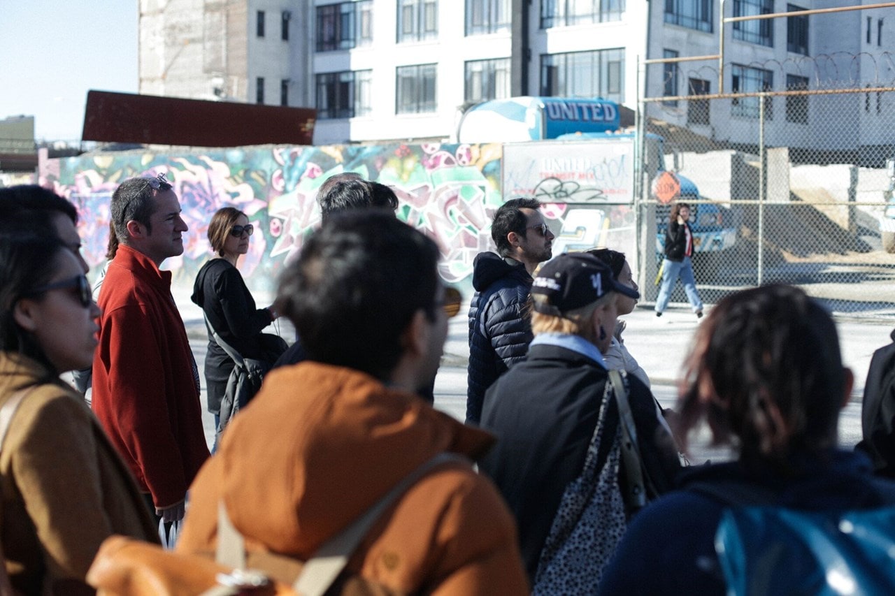 ghetto-tourism-in-new-york_Jonathan-Turton_2