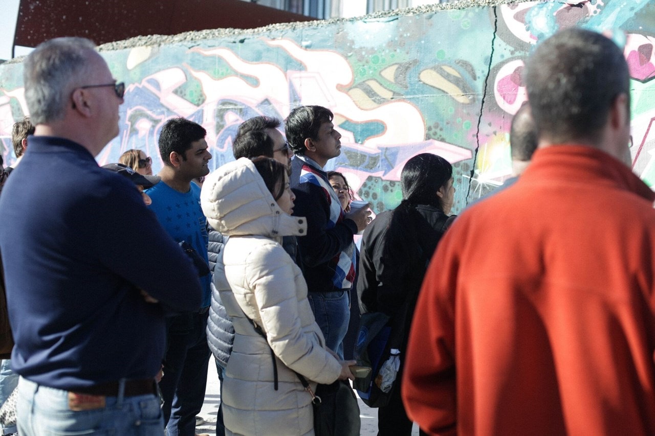 ghetto-tourism-in-new-york_Jonathan-Turton_3