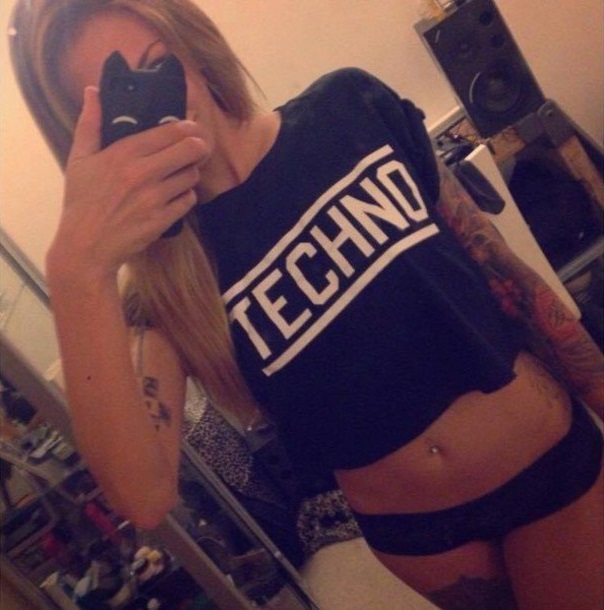 Rave-techno-girl