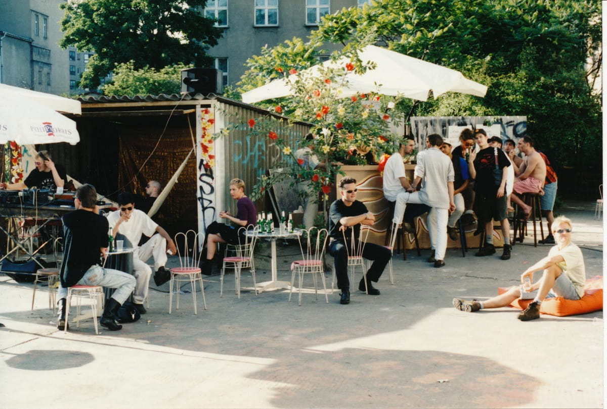 Berlin_90_(C)-Tilman-Brembs_15_tresor_flohmarkt_2