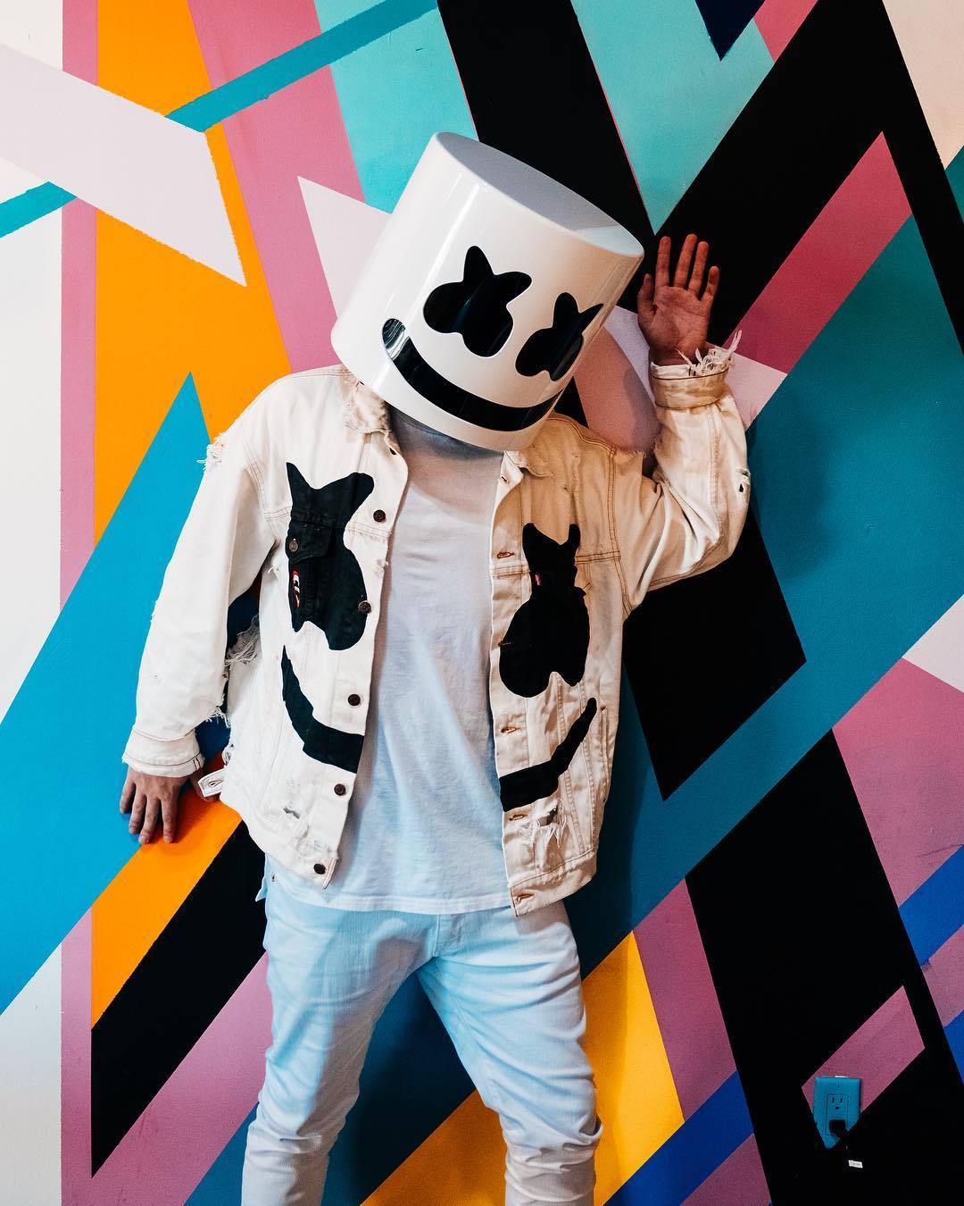 worse-dresssed-DJ-2017_Marshmello_1