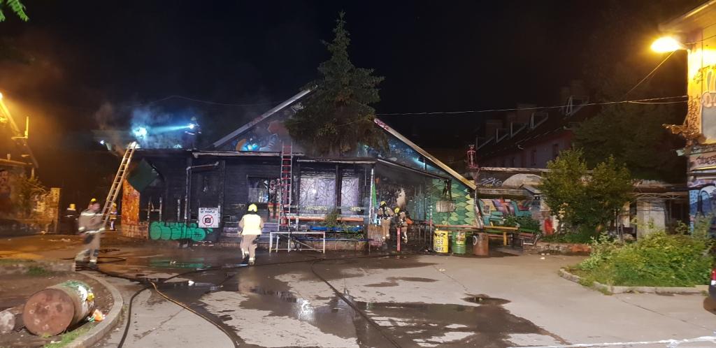 Jalla-Jalla-Metalkova-Ljubljana-fire-2018_4